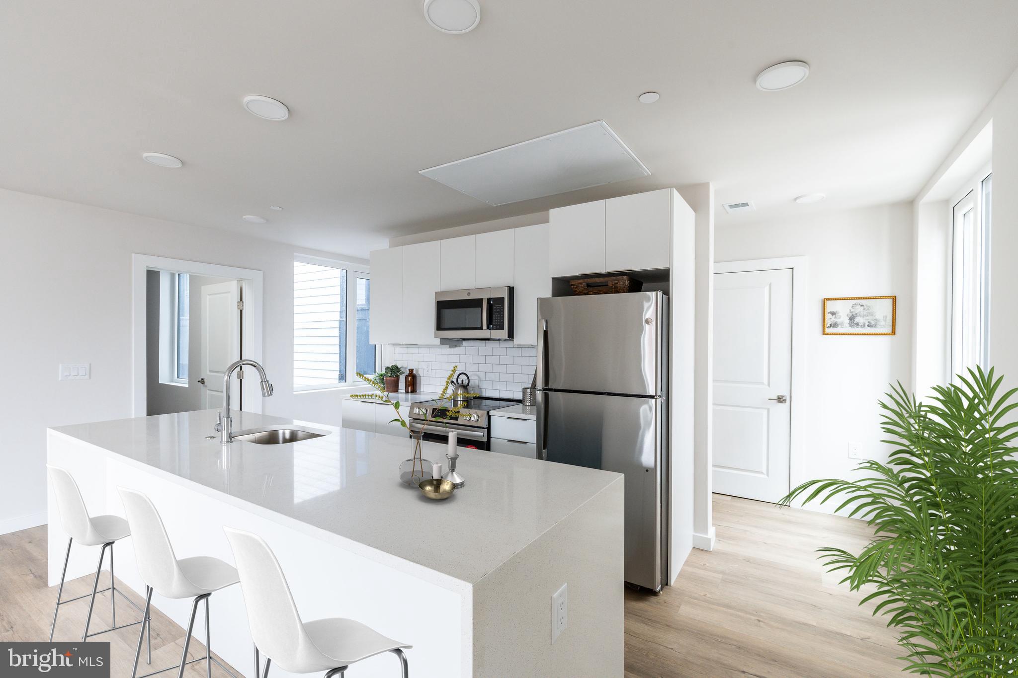 FISHTOWN - Residential Lease