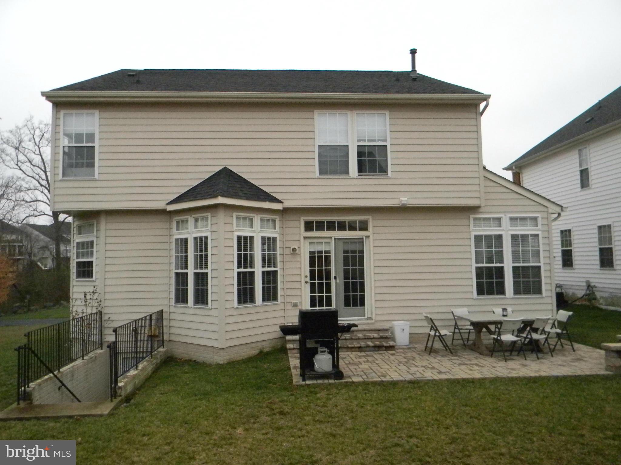 COTON COMMONS - Residential