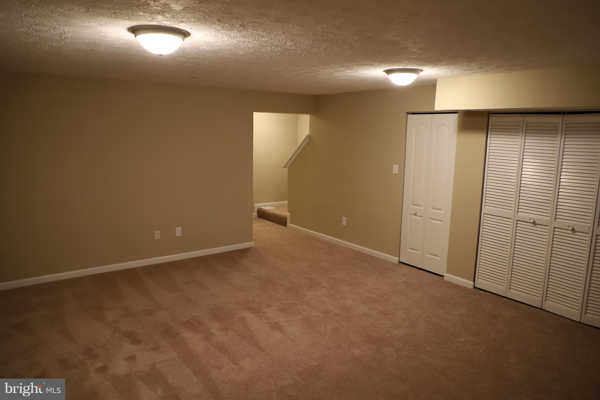 SOUTH HAMPTON SUB - Residential