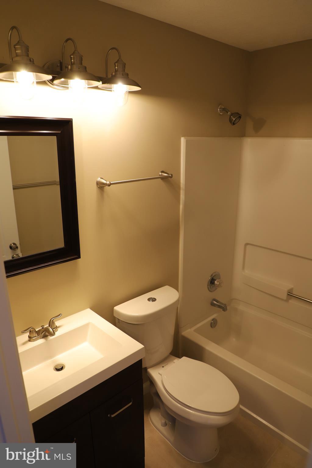 SOUTH HAMPTON SUB - Residential