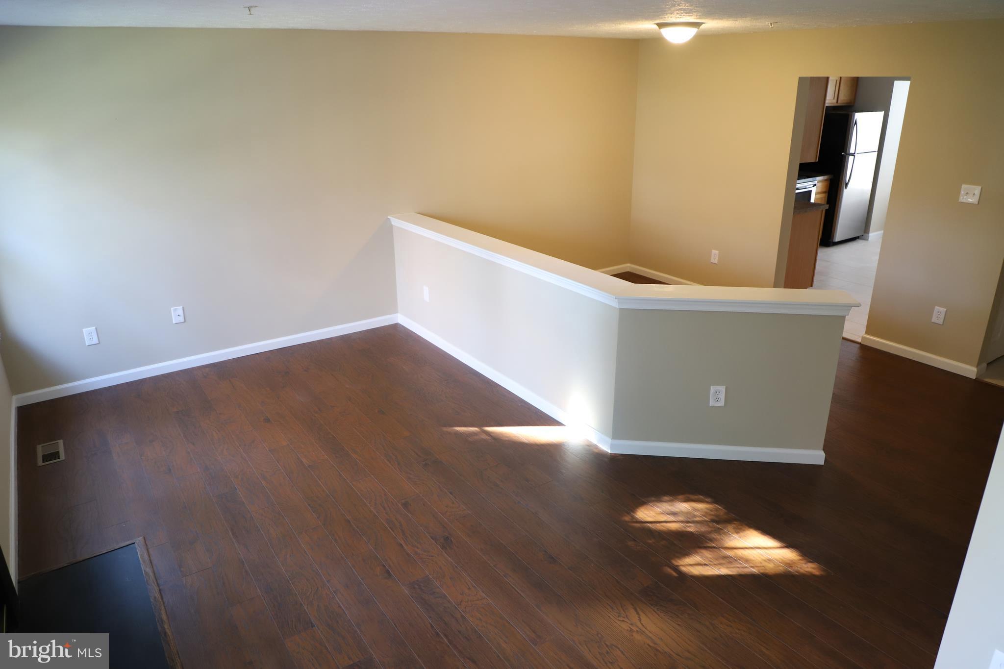 SOUTH HAMPTON SUB - Residential