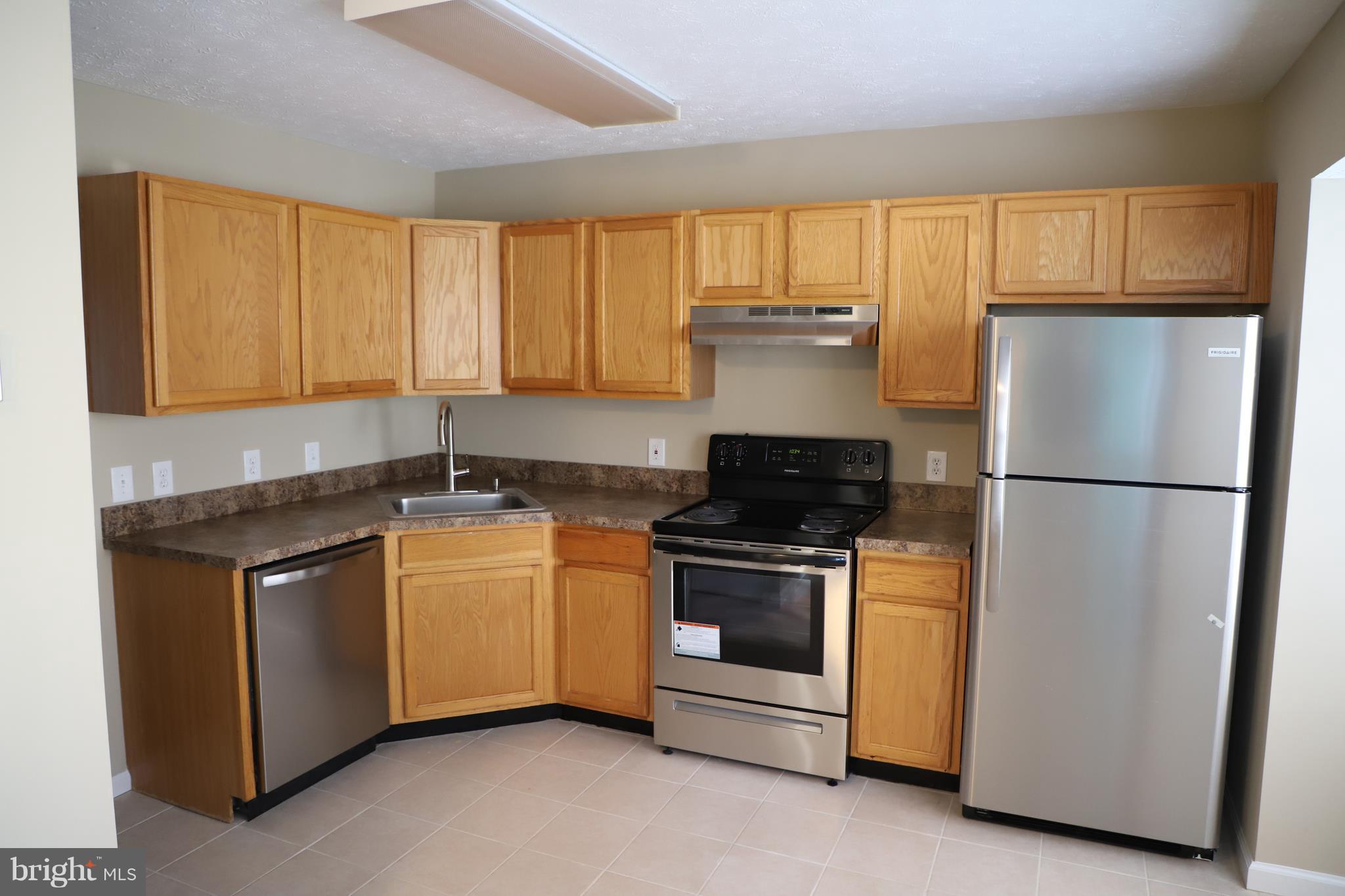 SOUTH HAMPTON SUB - Residential