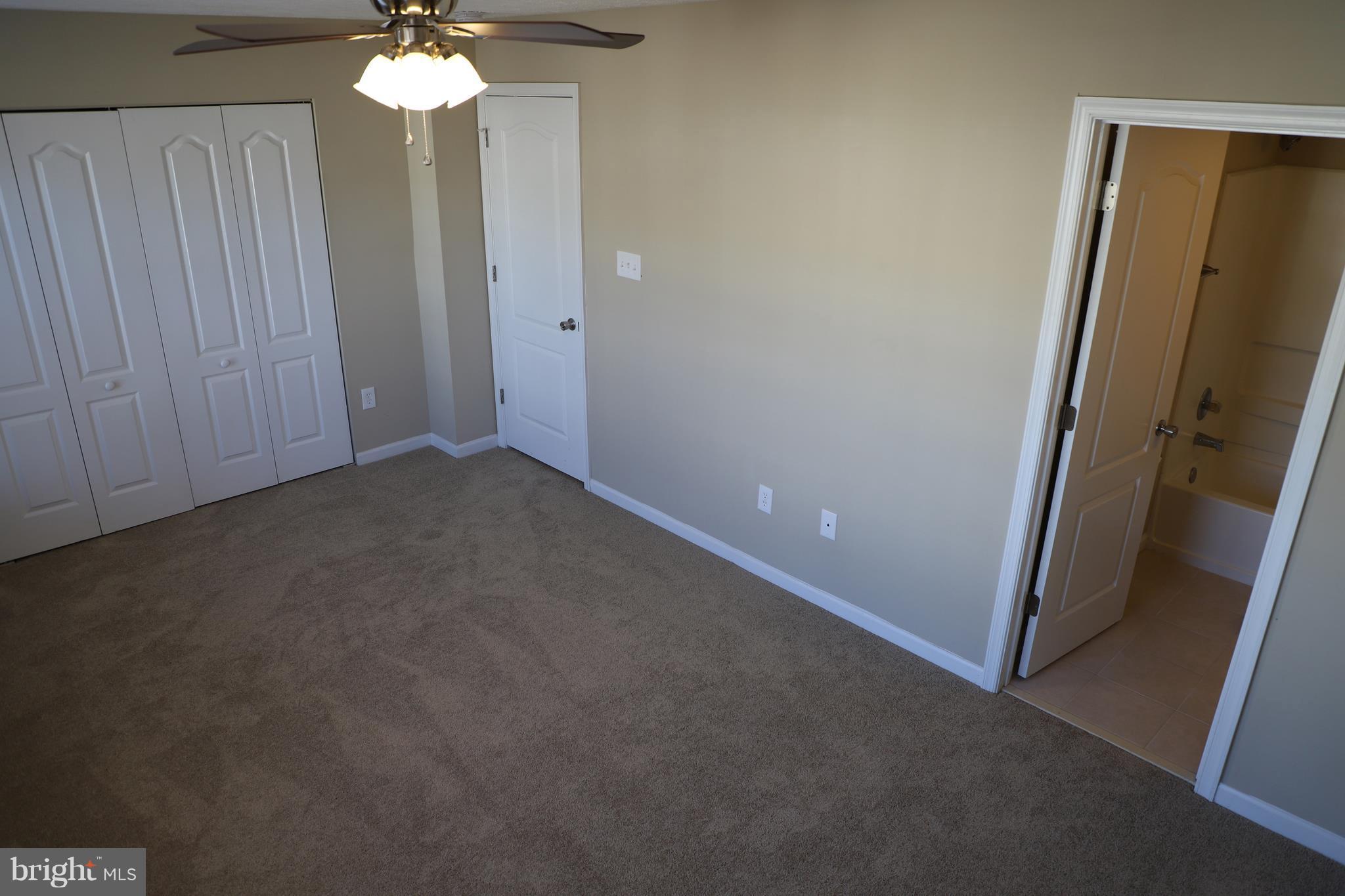 SOUTH HAMPTON SUB - Residential