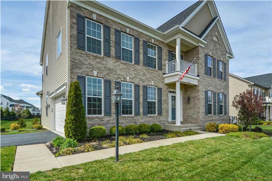 BETTER THAN NEW M/I Homes Montana Floor plan, 4 bed/4.5 baths, Bump Outs, Hardwoods, Gourmet Kitchen, Oversized Island w/Granite, Whirlpool Stainless Appliances and beautiful Cherry Cabinets. Enjoy the Morning Room adjacent to the Kitchen.  Fireplace in Family Room,Finished Lower Level w/Custom Cherry Bar, Recreation Room , Large Stone Patio, Landscaping, Fenced. OPEN SUNDAY APRIL 10 12-3;00 PM