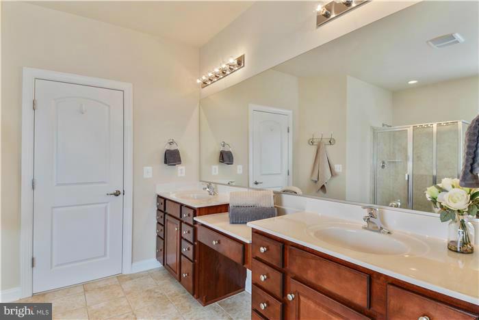 STH MARKET/VLGS OF PIEDM - Residential