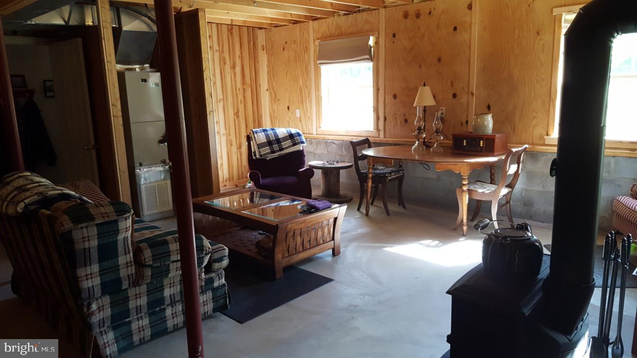 LOCUST DALE - Residential