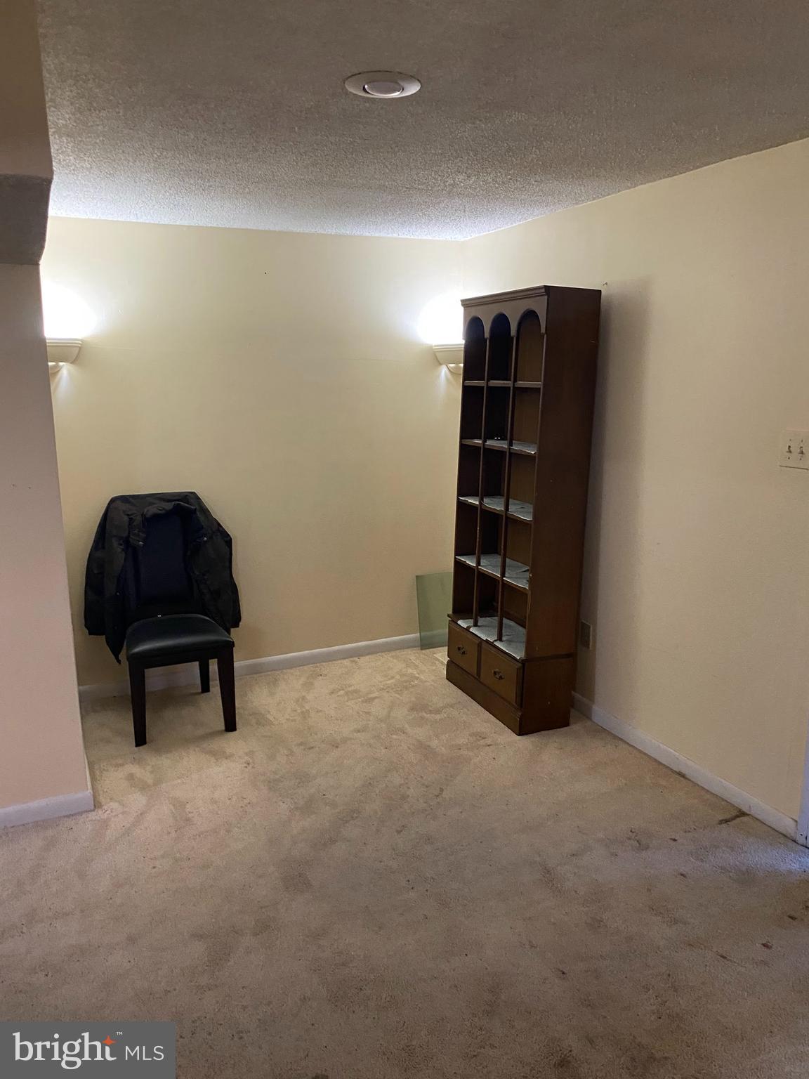 ASHFORD - Residential