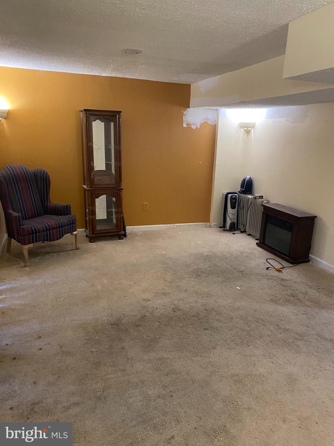 ASHFORD - Residential