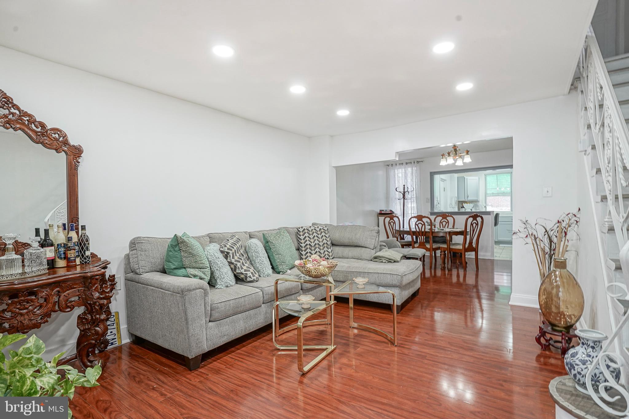 JUNIATA - Residential