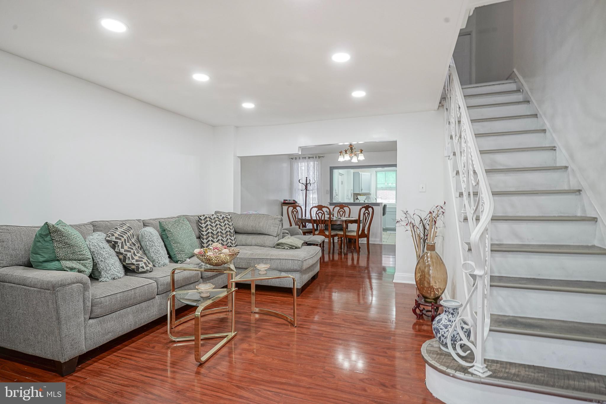 JUNIATA - Residential