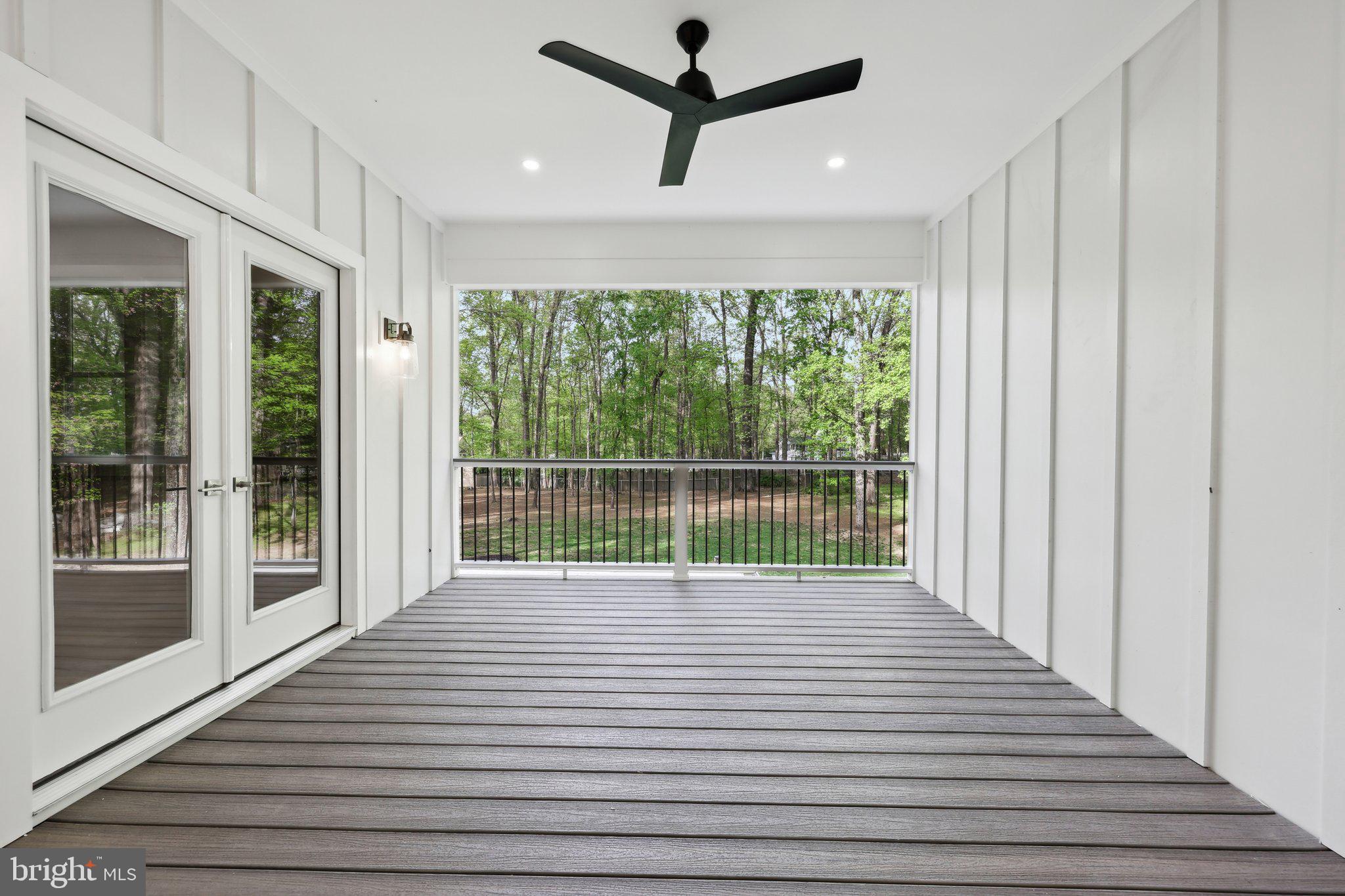 VALE SPRING WOODS - Residential