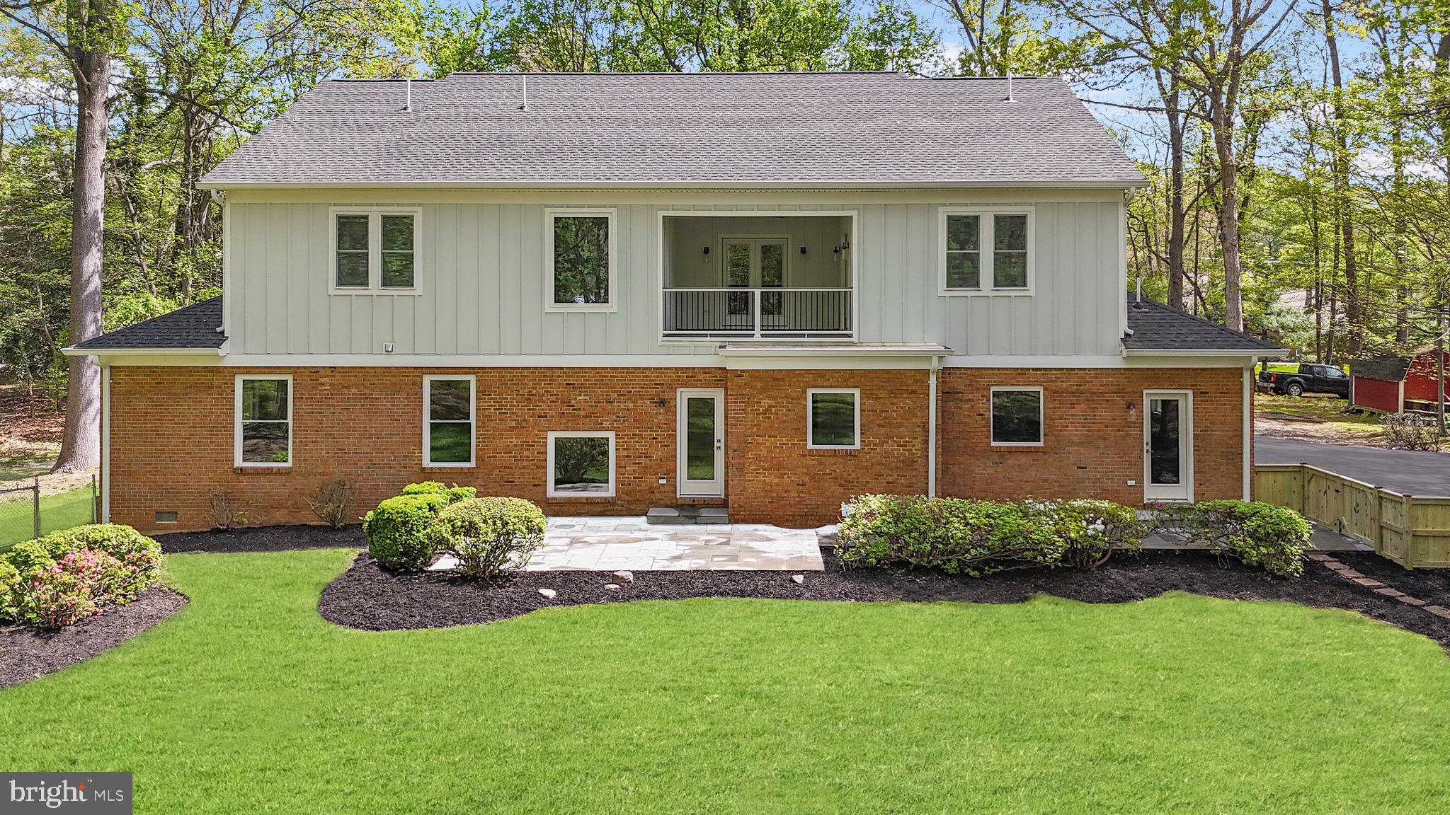 VALE SPRING WOODS - Residential