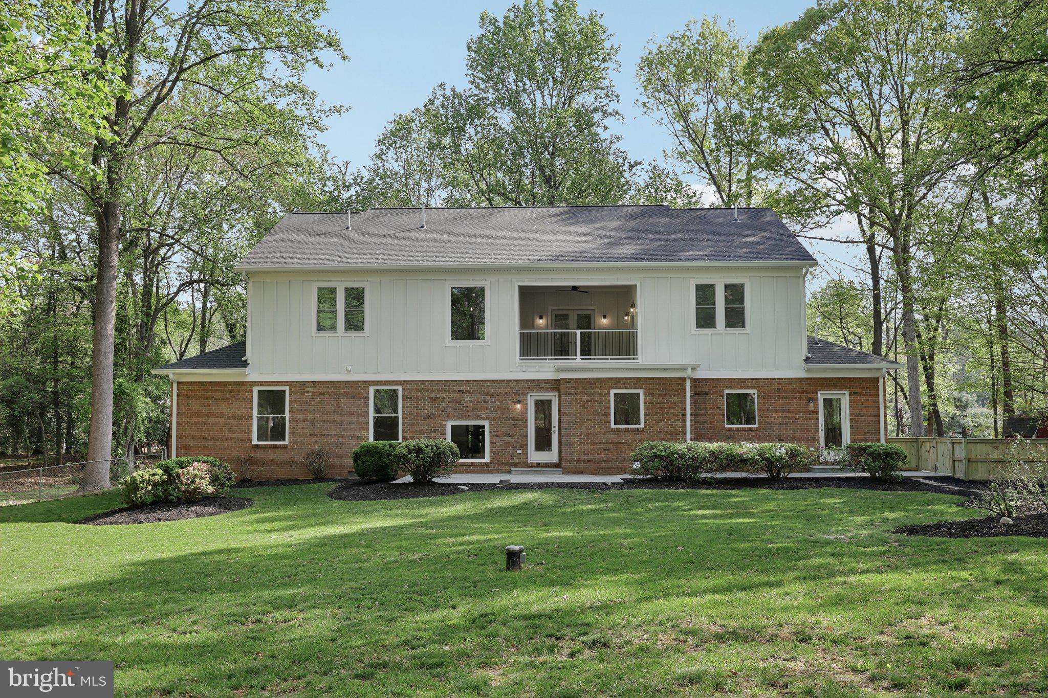 VALE SPRING WOODS - Residential