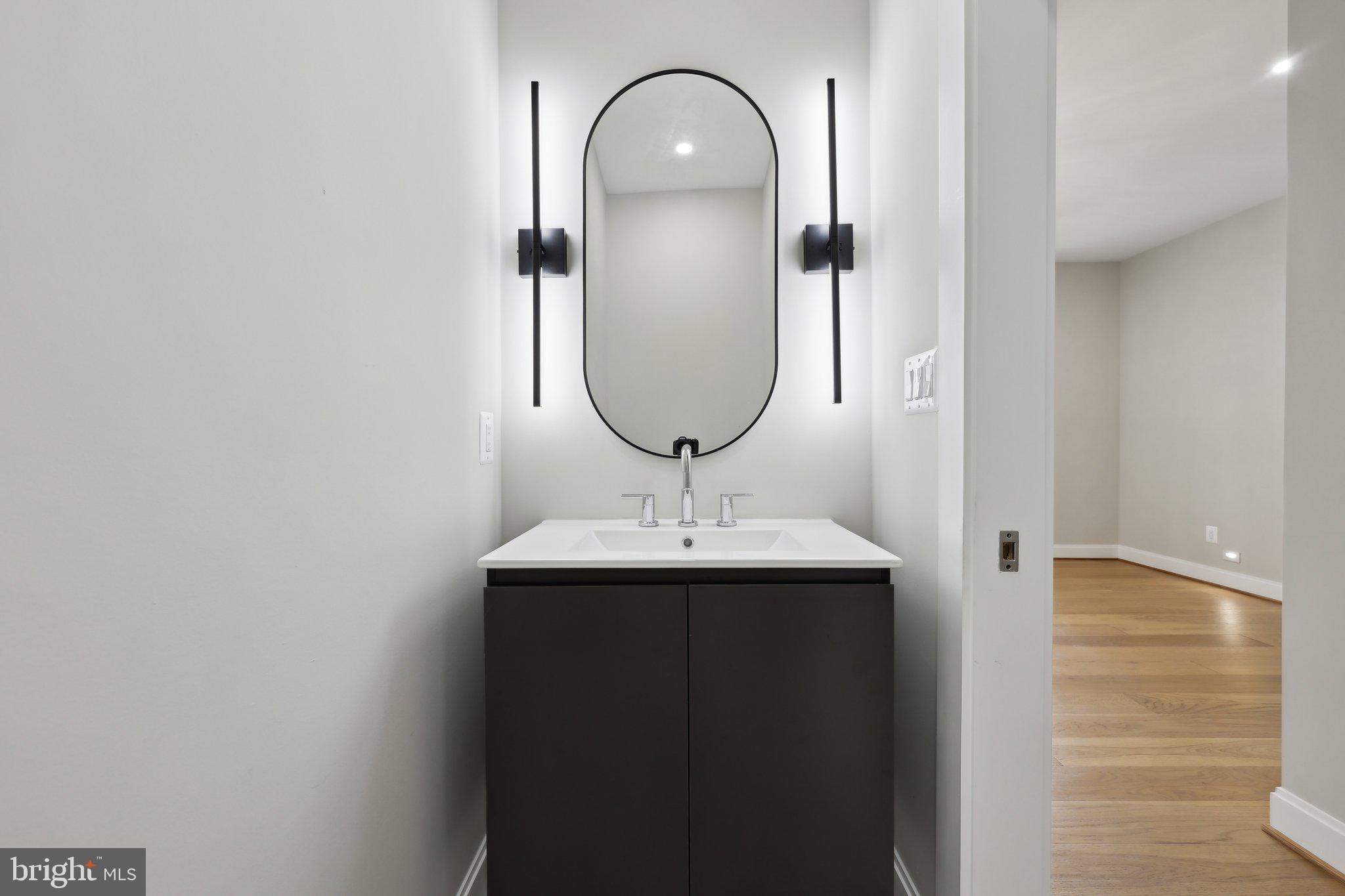 VALE SPRING WOODS - Residential