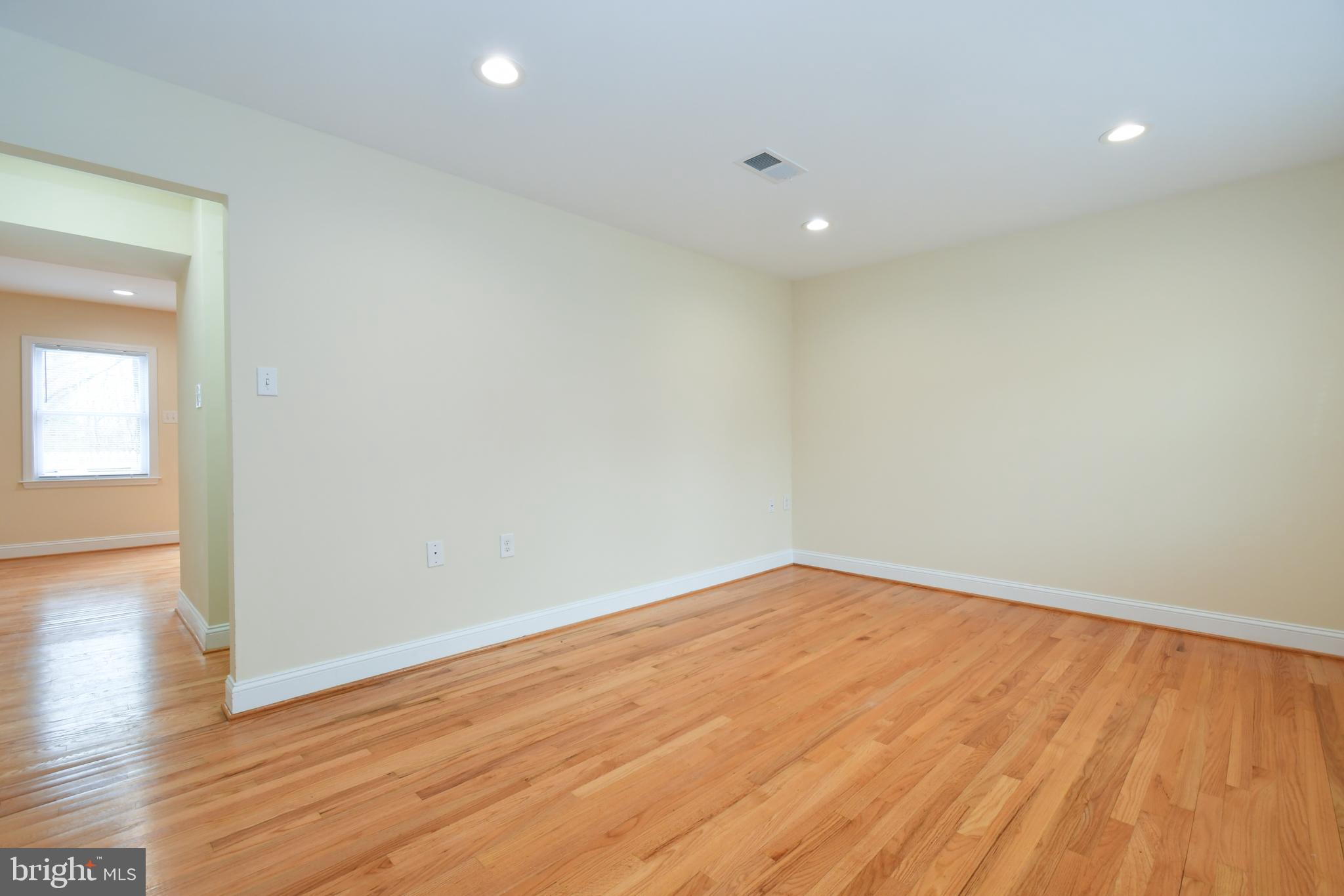 BATTLETOWN - Residential