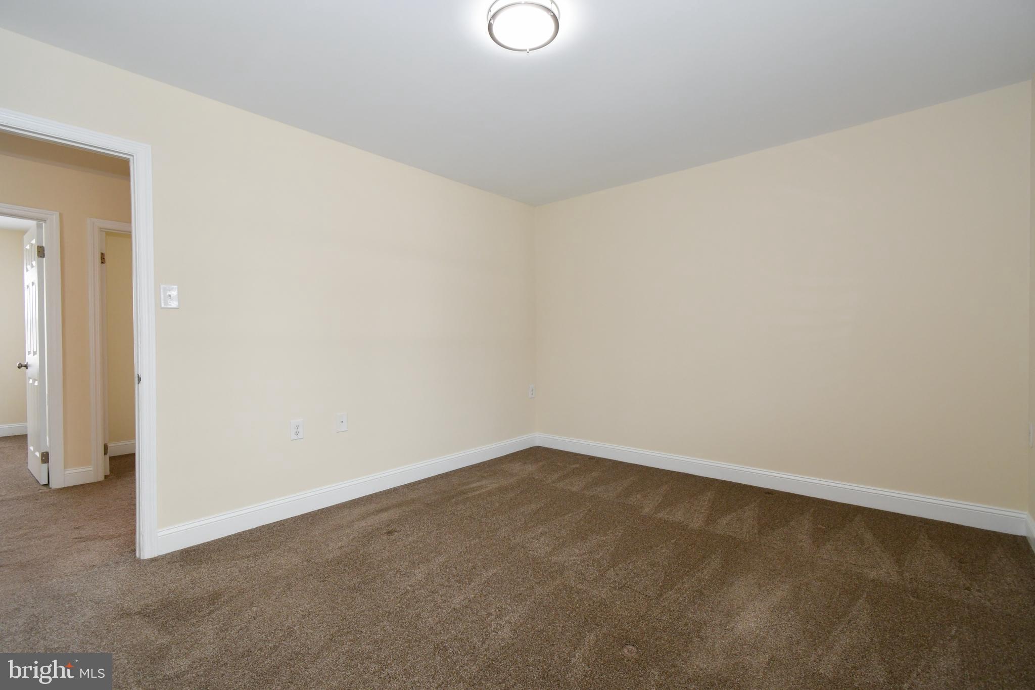 BATTLETOWN - Residential