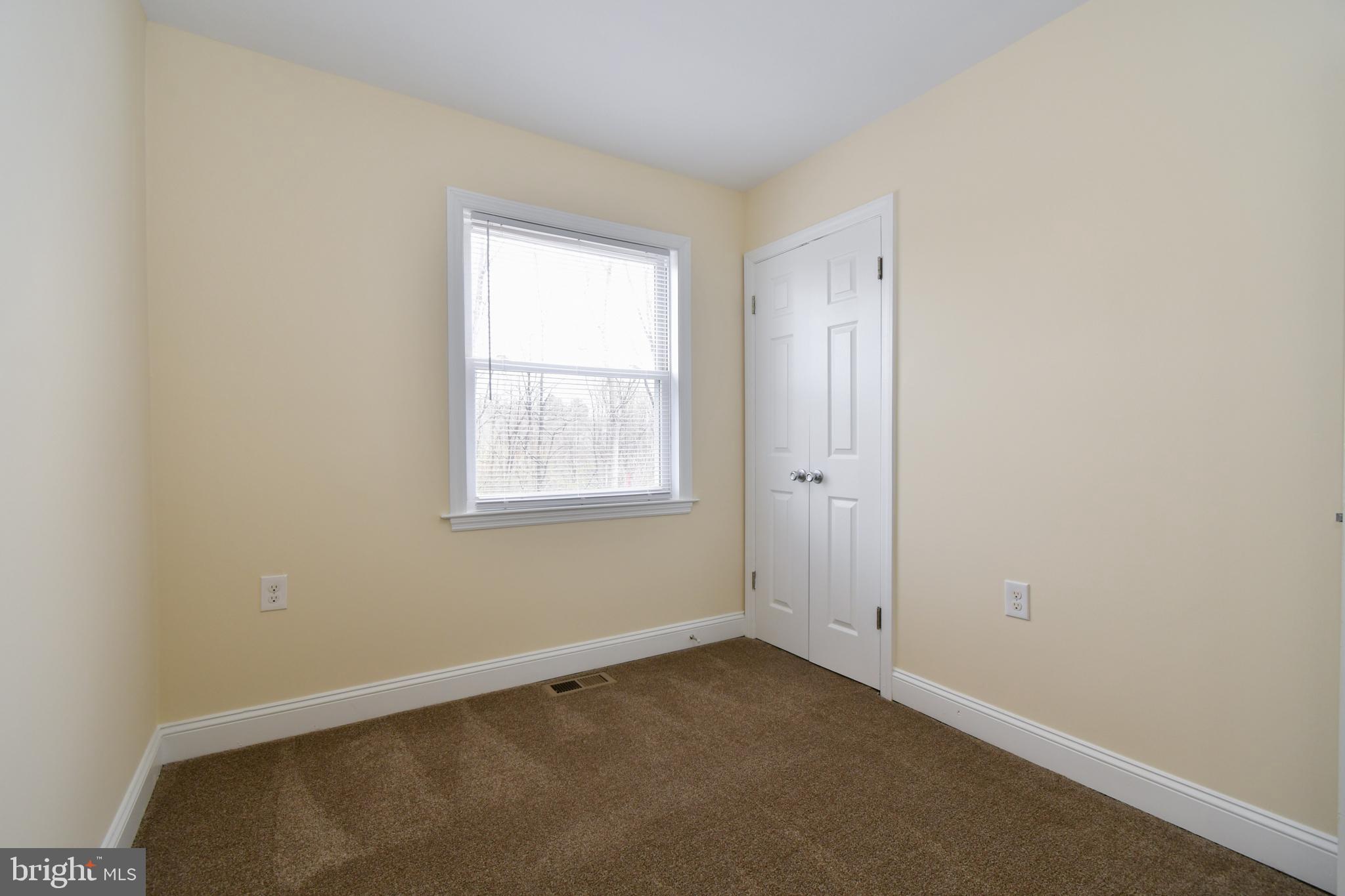 BATTLETOWN - Residential