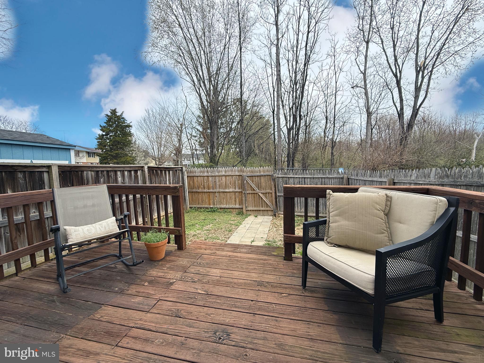 BATTLETOWN - Residential