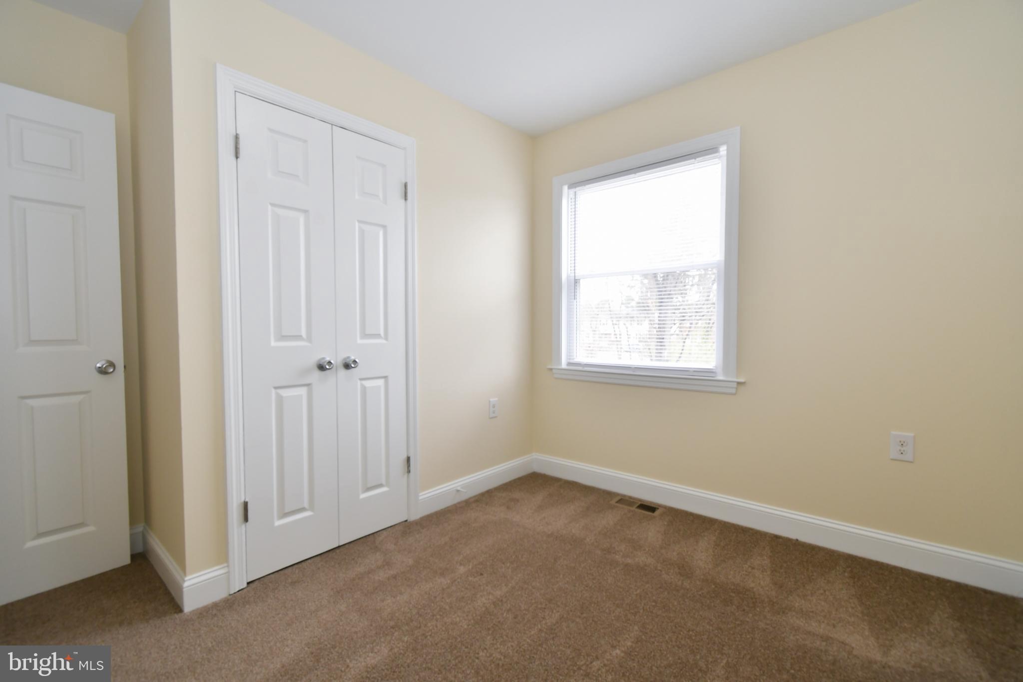 BATTLETOWN - Residential