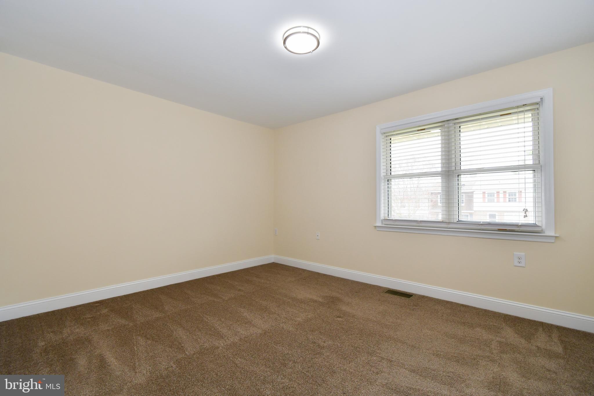 BATTLETOWN - Residential