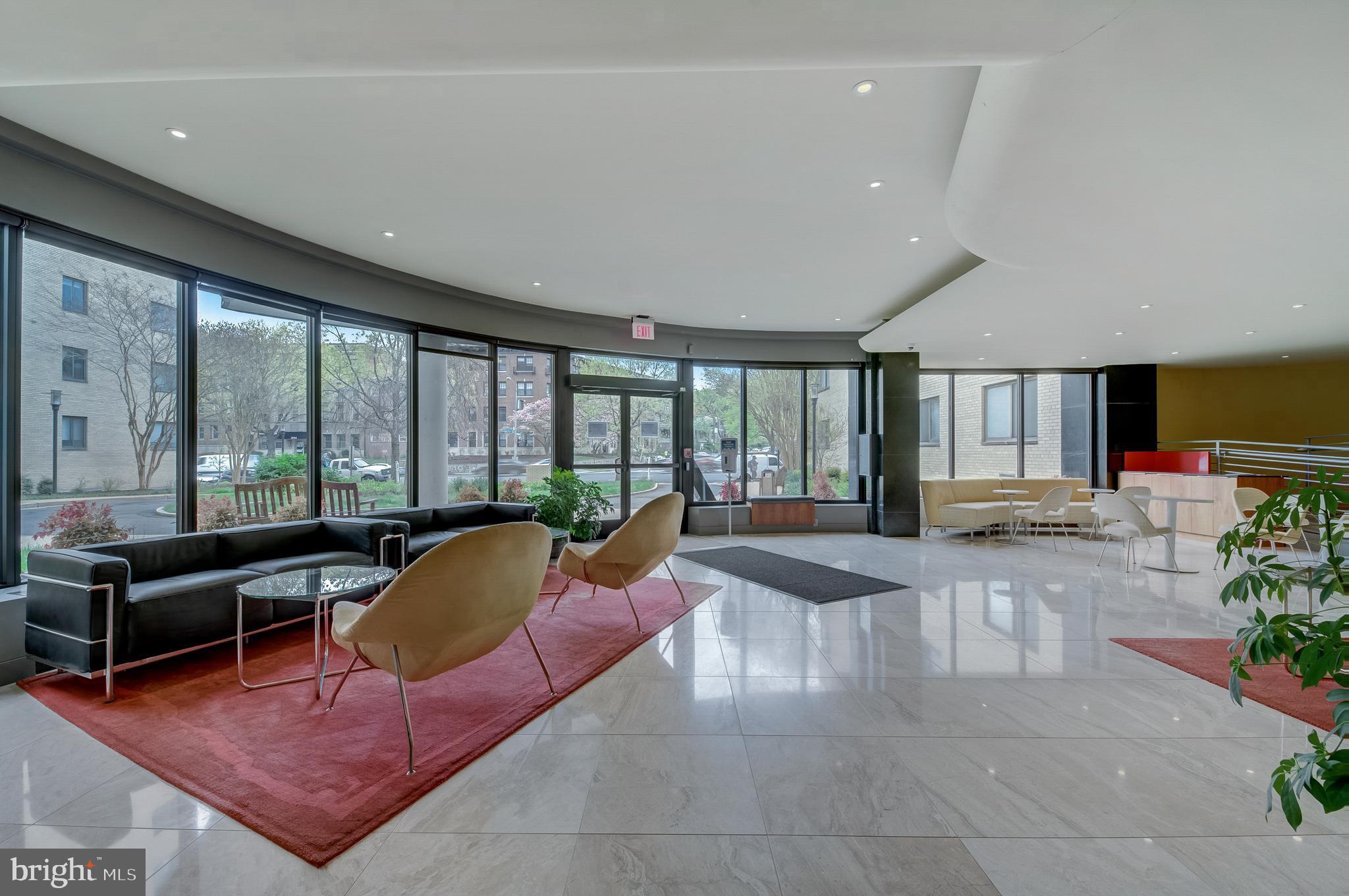 3701 CONNECTICUT AVENUE NW 222