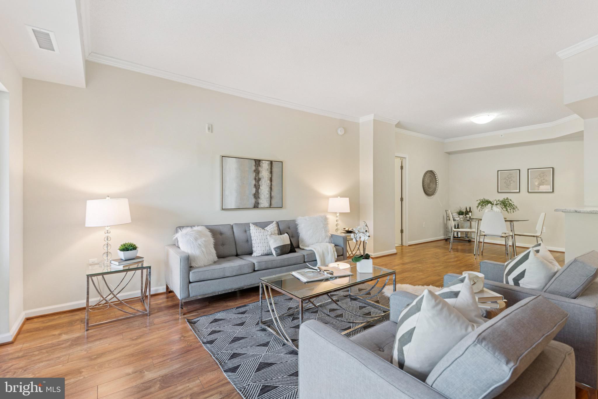 LEISURE WORLD - Residential