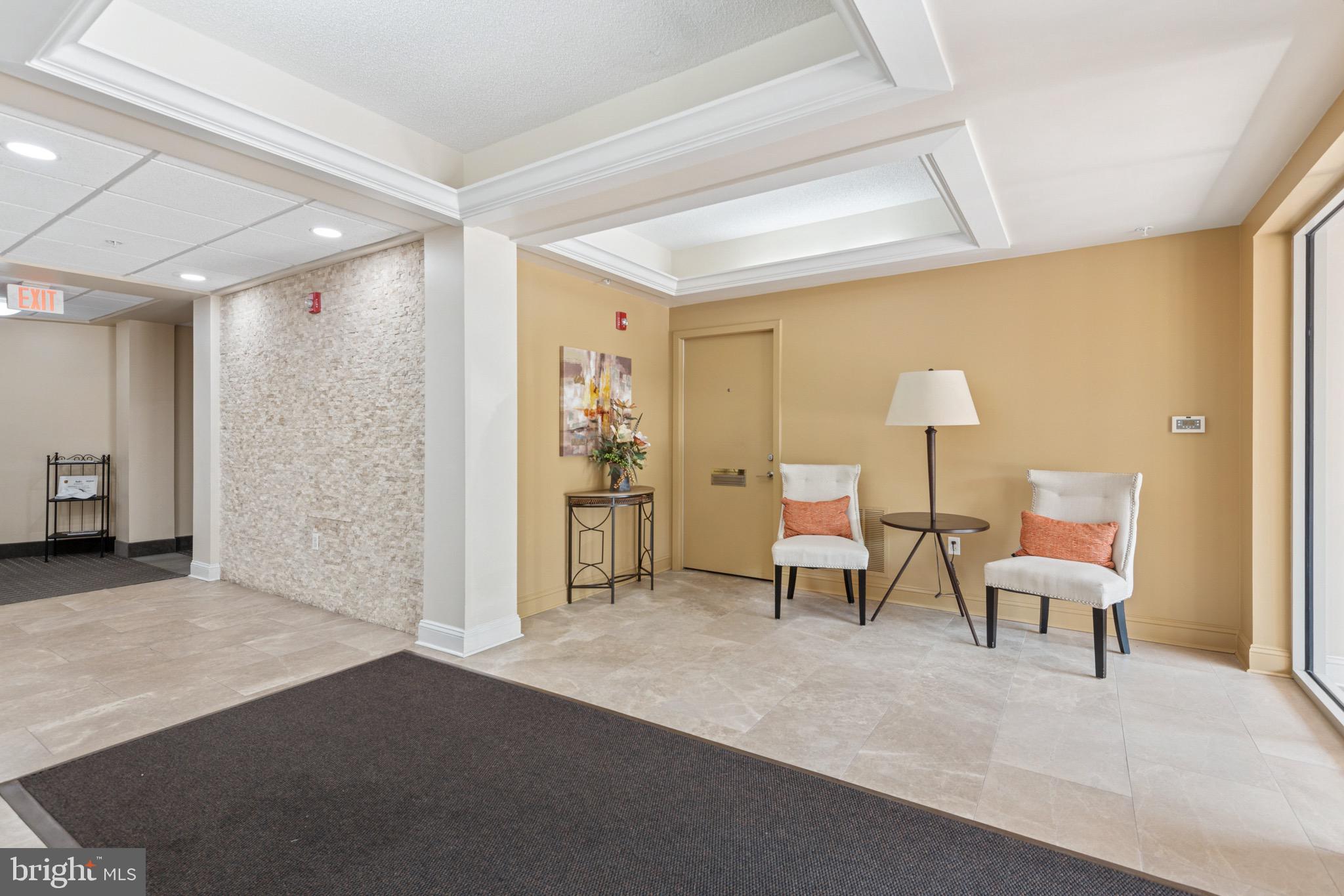 LEISURE WORLD - Residential