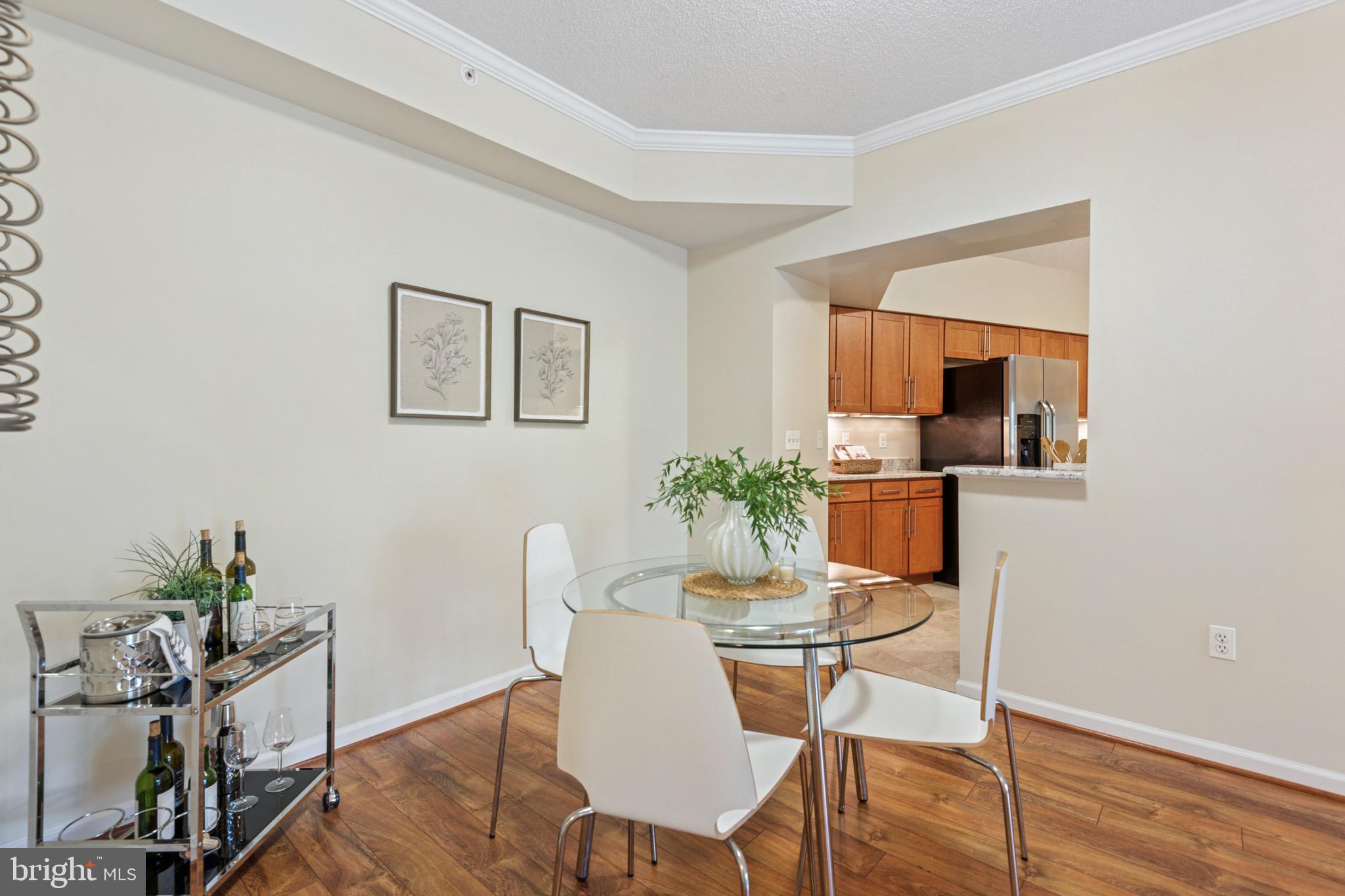 LEISURE WORLD - Residential