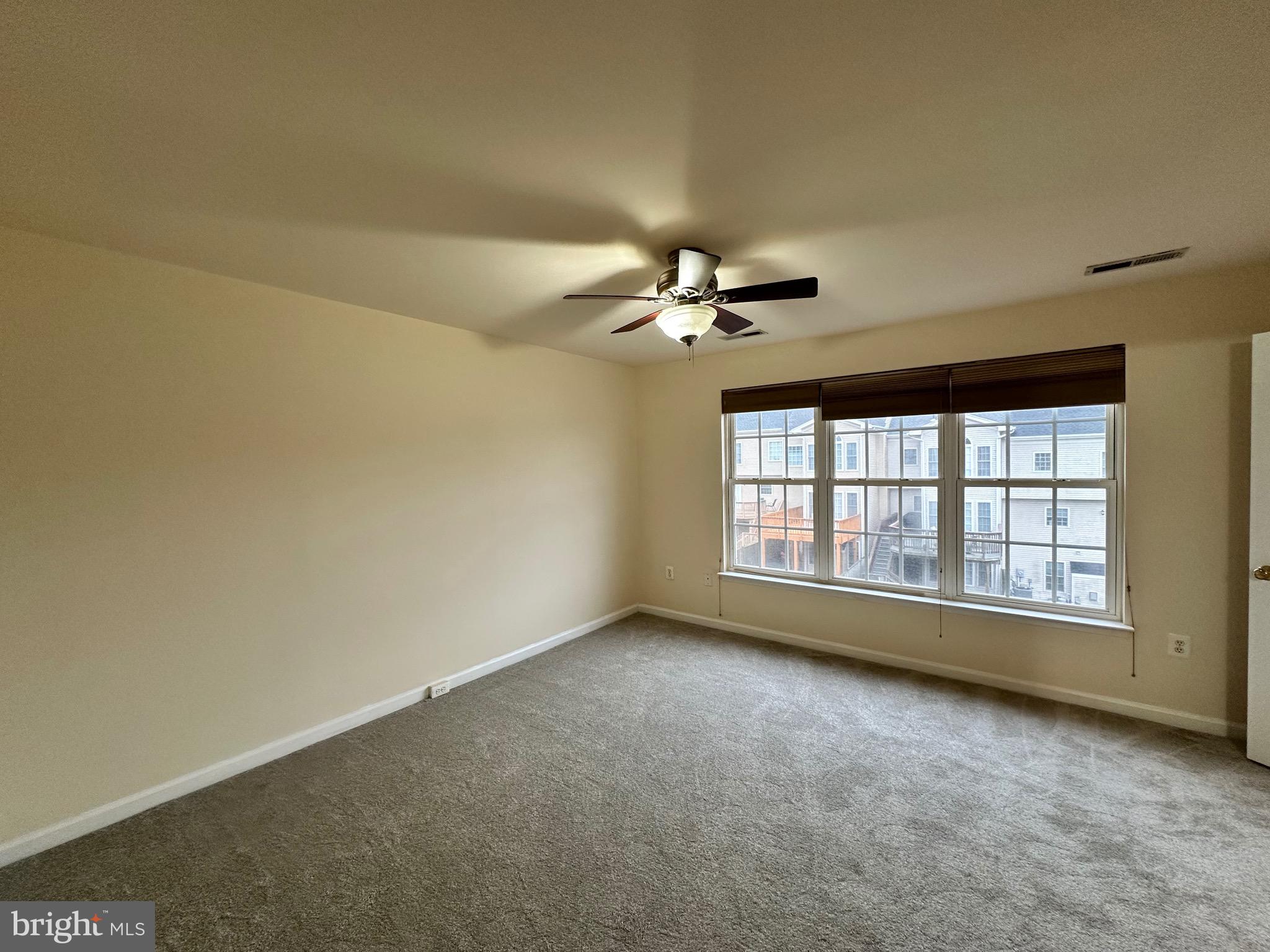 AZALEA WOODS - Residential Lease