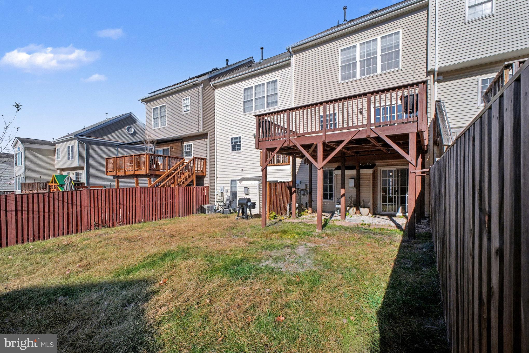 AZALEA WOODS - Residential Lease