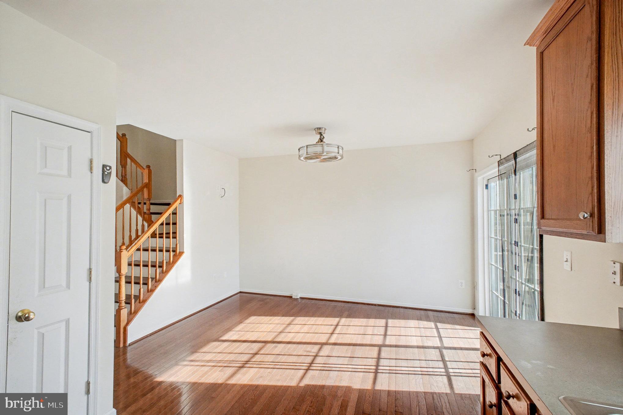 AZALEA WOODS - Residential Lease