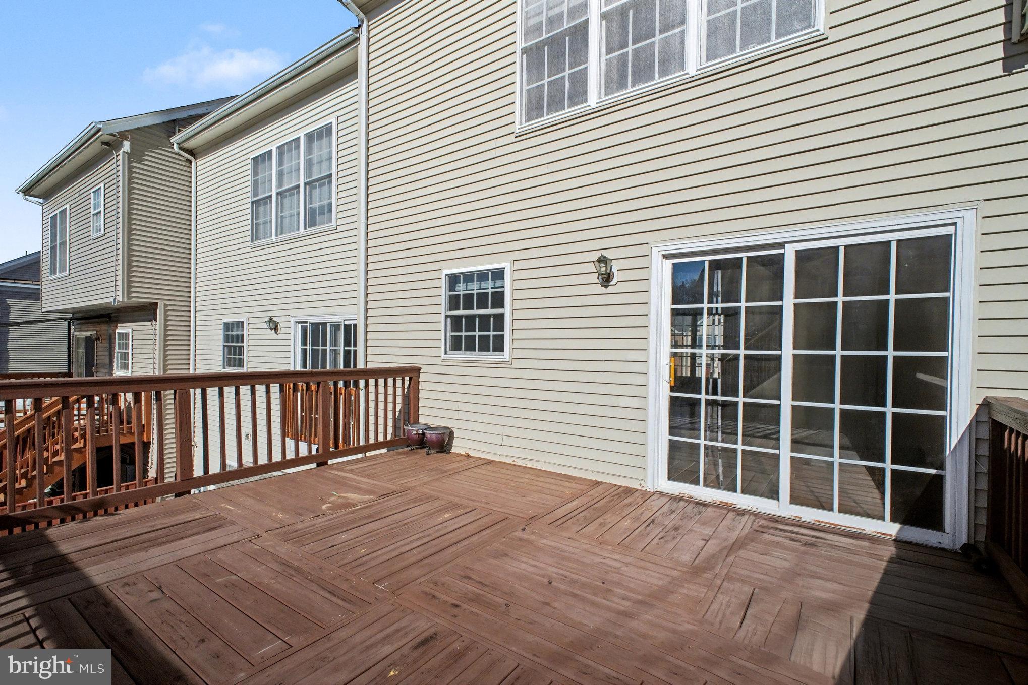 AZALEA WOODS - Residential Lease