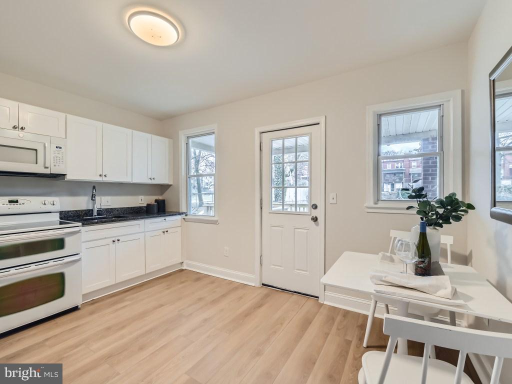 PARKVILLE - Residential