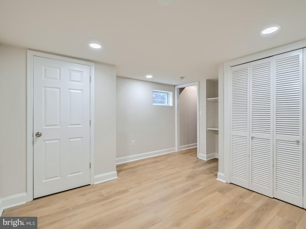 PARKVILLE - Residential