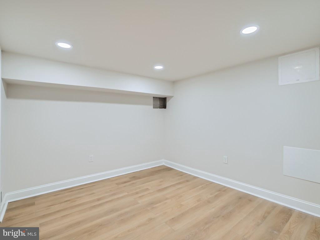 PARKVILLE - Residential