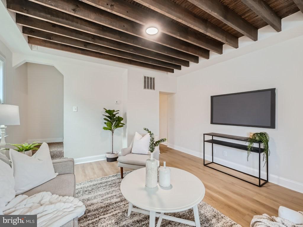 PARKVILLE - Residential