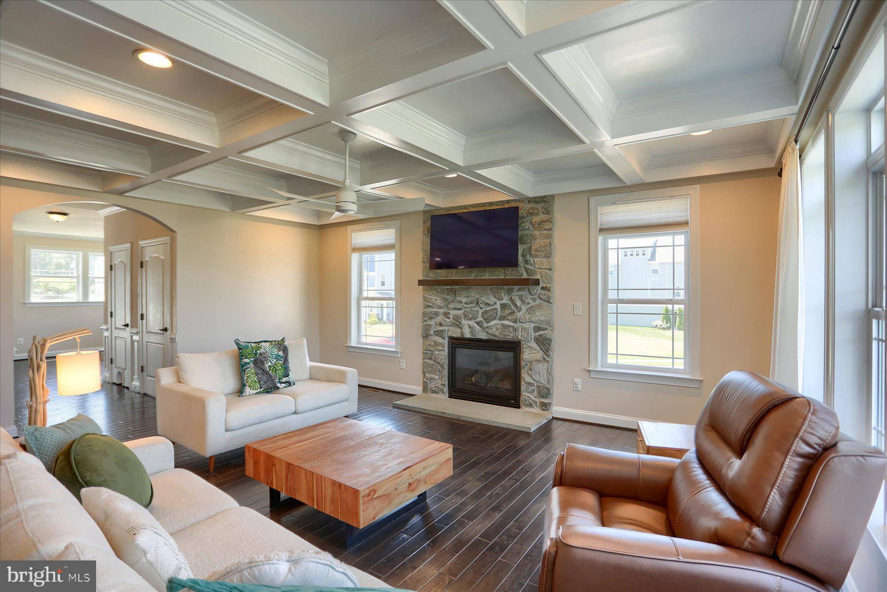 GABLERS SHORE - Residential