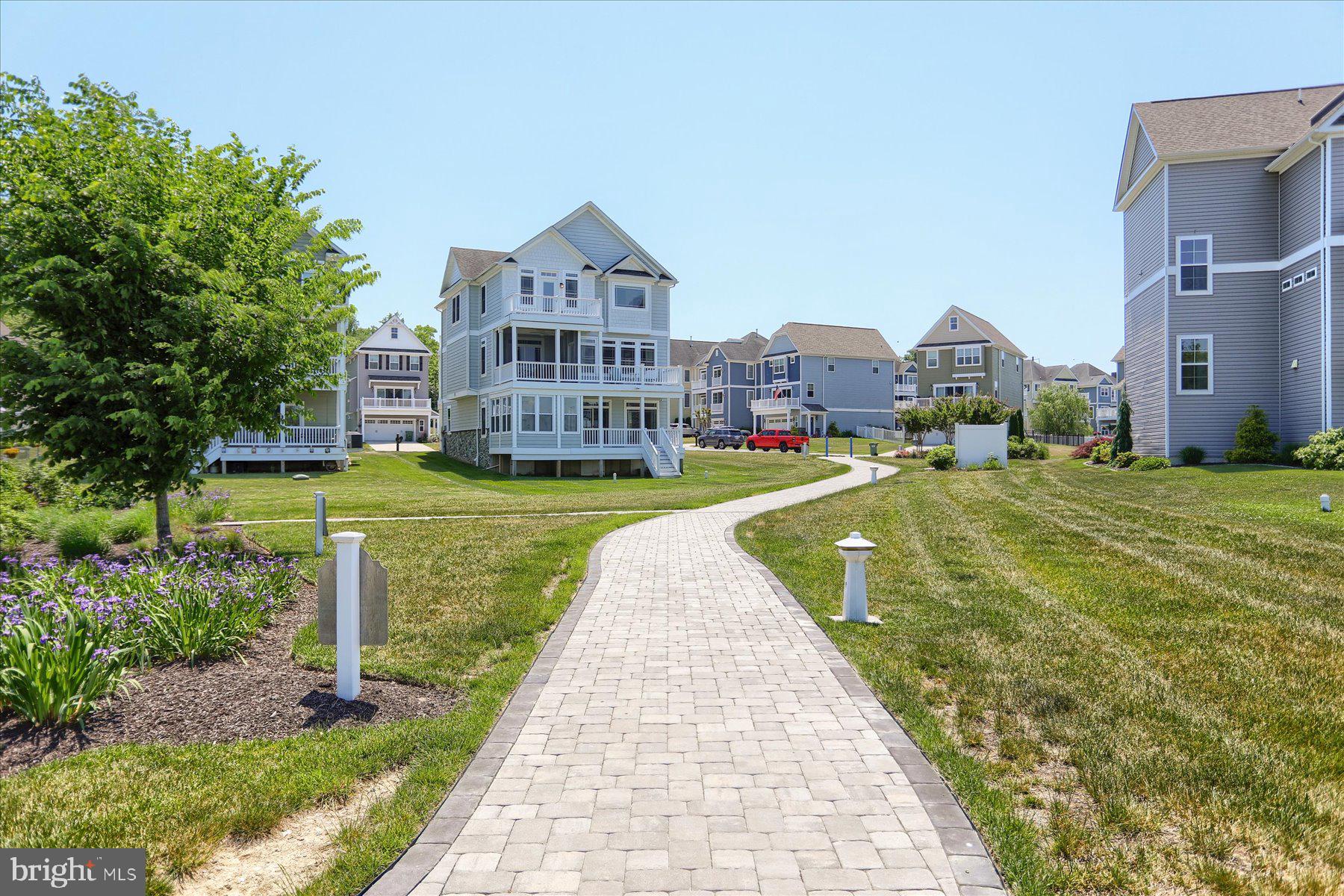 GABLERS SHORE - Residential