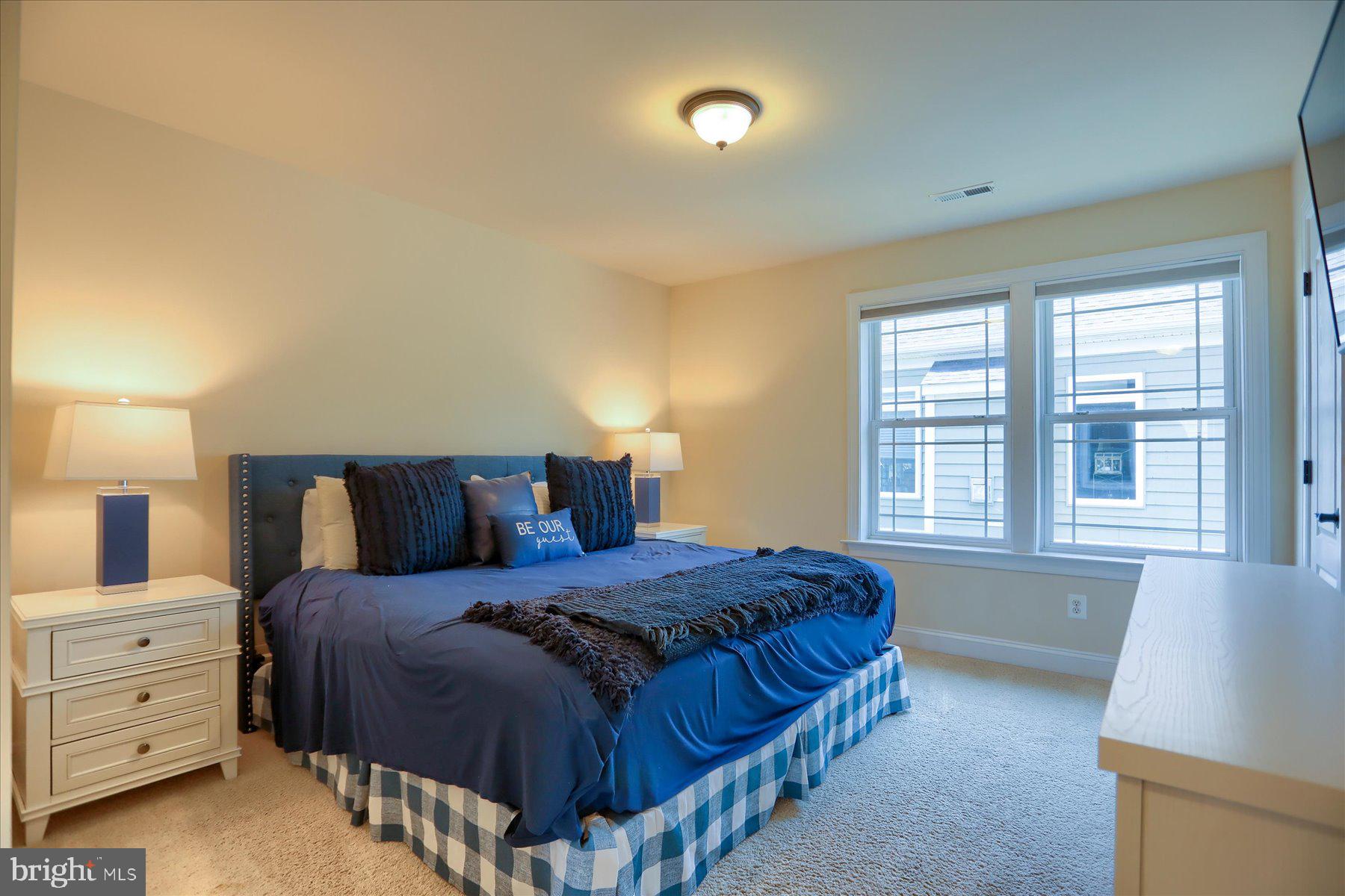 GABLERS SHORE - Residential