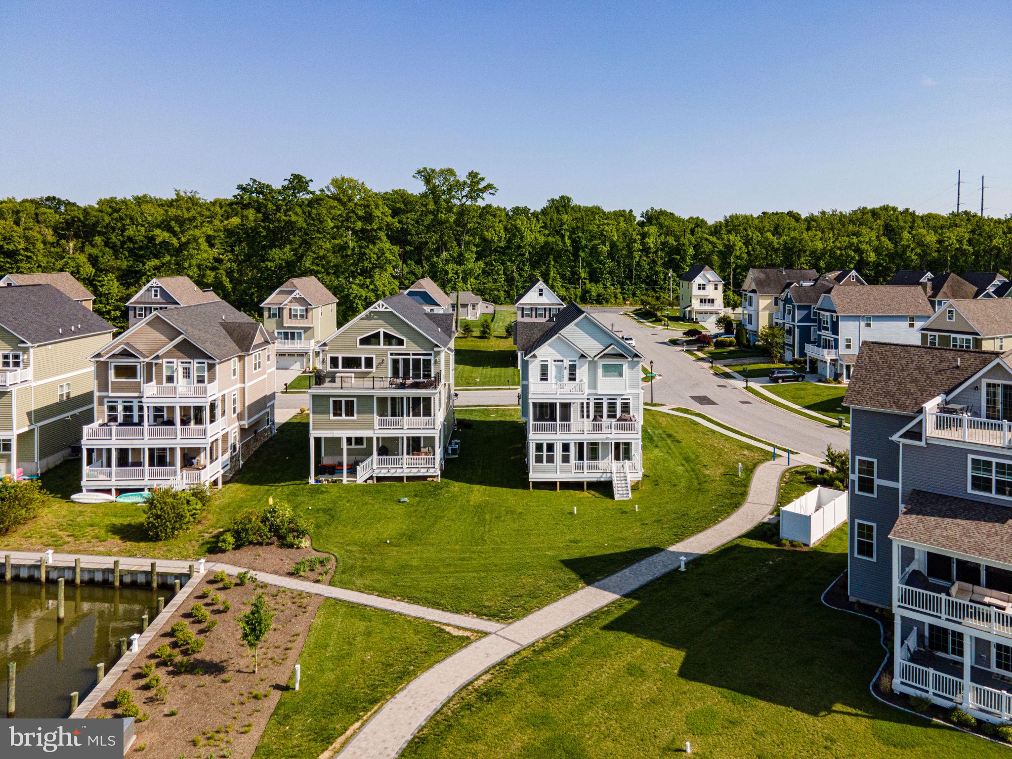 GABLERS SHORE - Residential