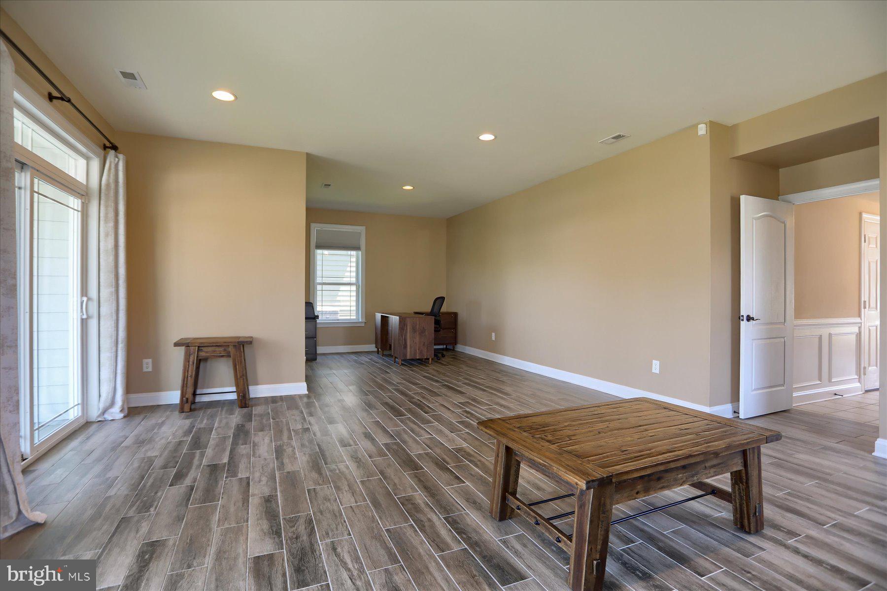 GABLERS SHORE - Residential