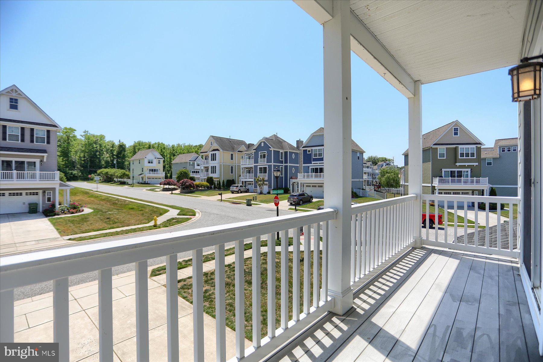 GABLERS SHORE - Residential