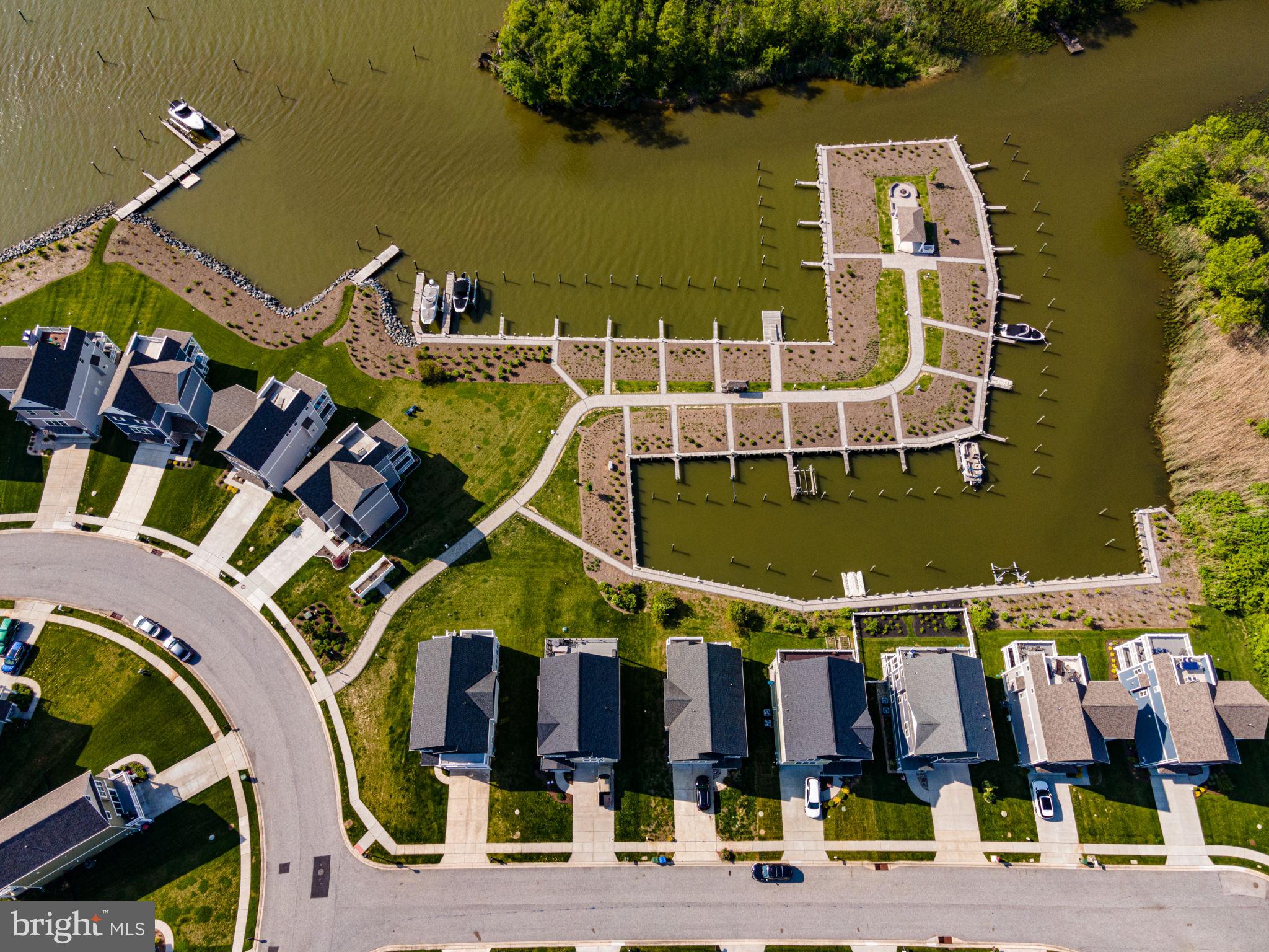 GABLERS SHORE - Residential