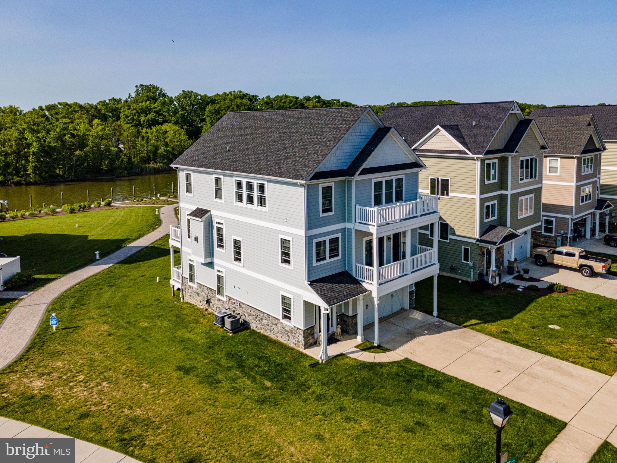 GABLERS SHORE - Residential