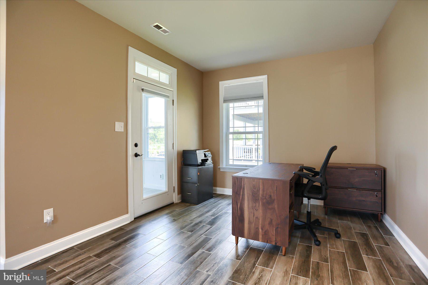 GABLERS SHORE - Residential