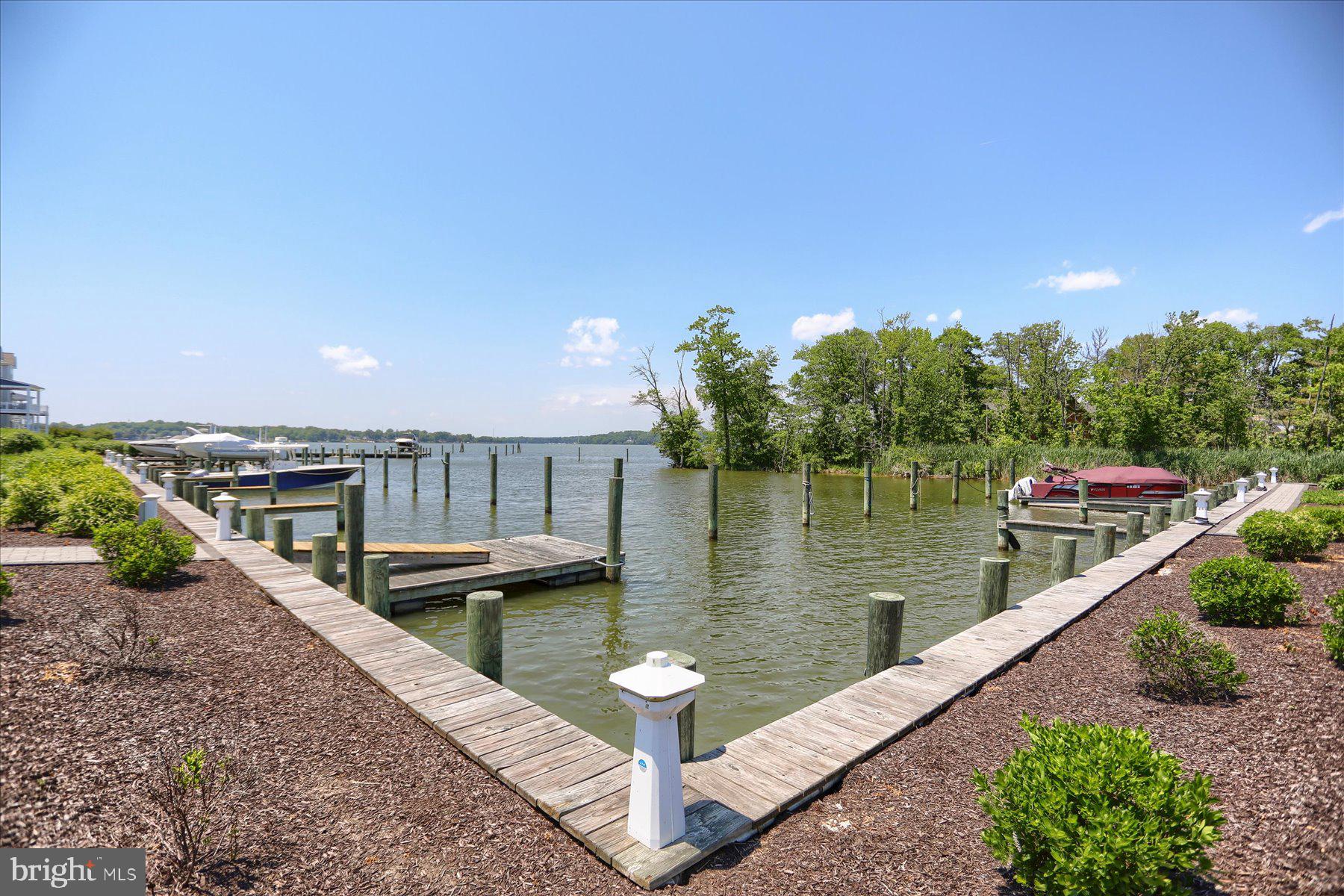 GABLERS SHORE - Residential