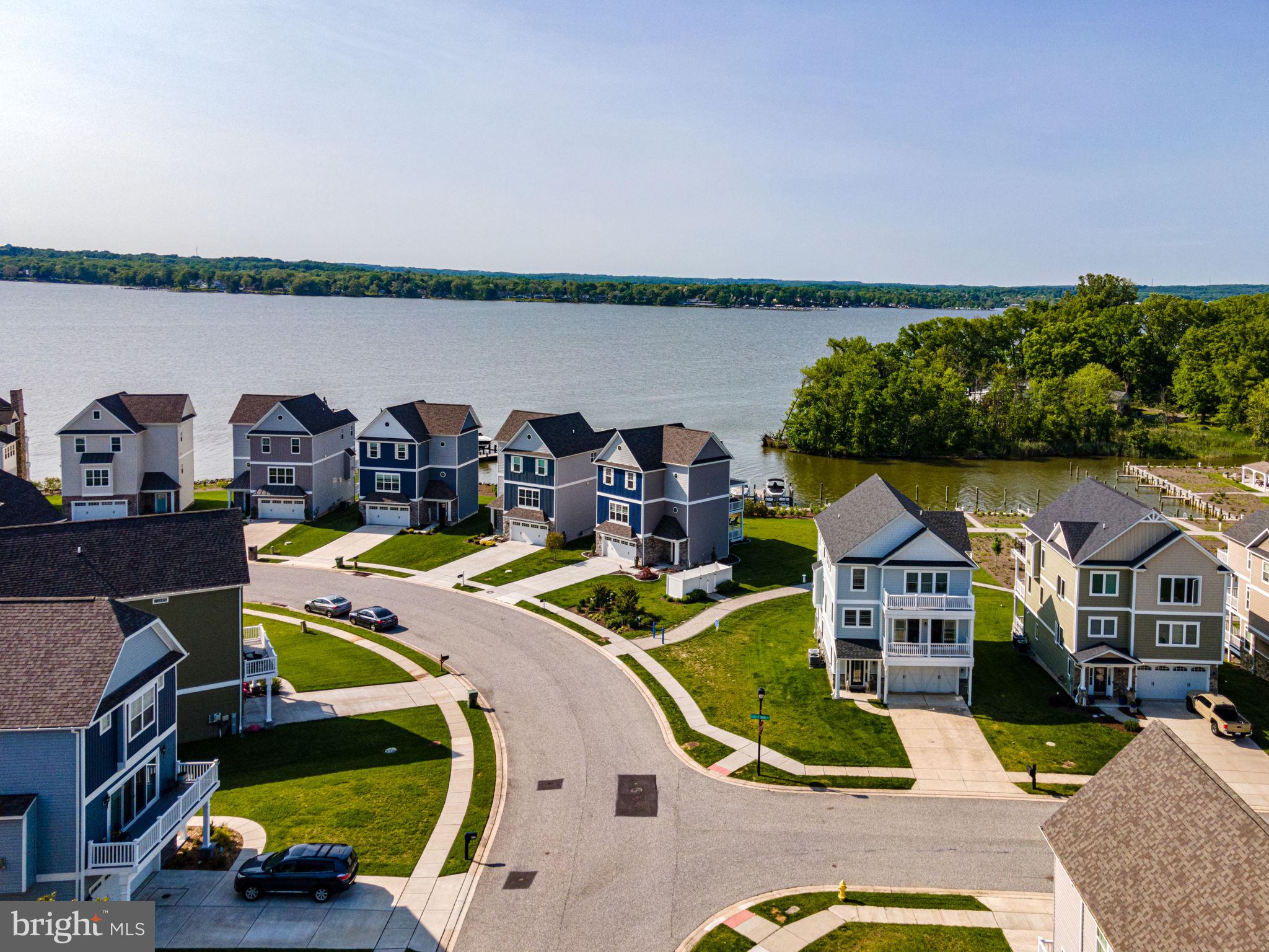 GABLERS SHORE - Residential