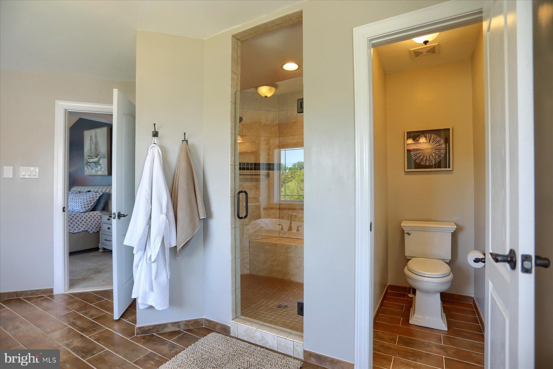 GABLERS SHORE - Residential