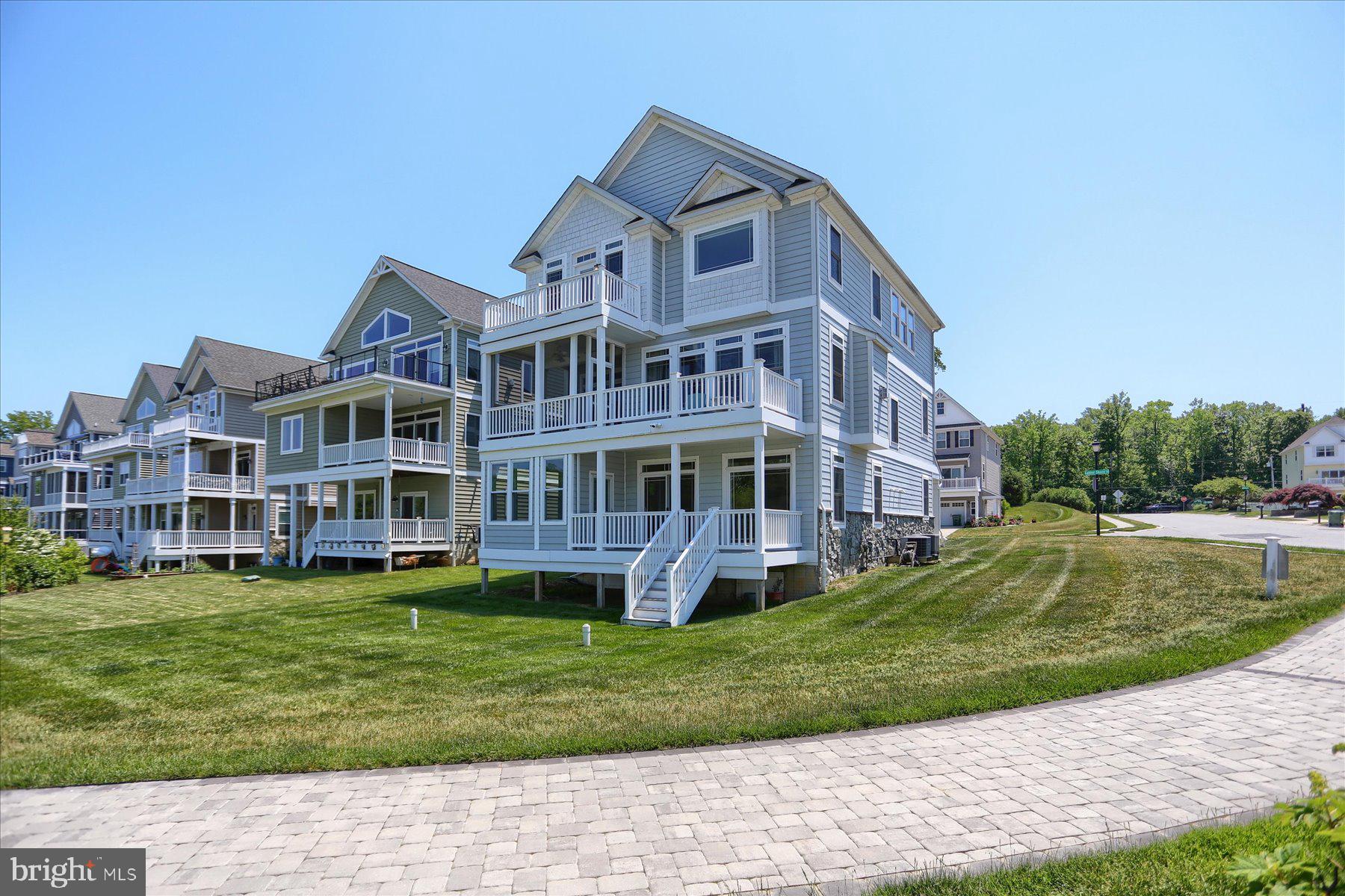 GABLERS SHORE - Residential