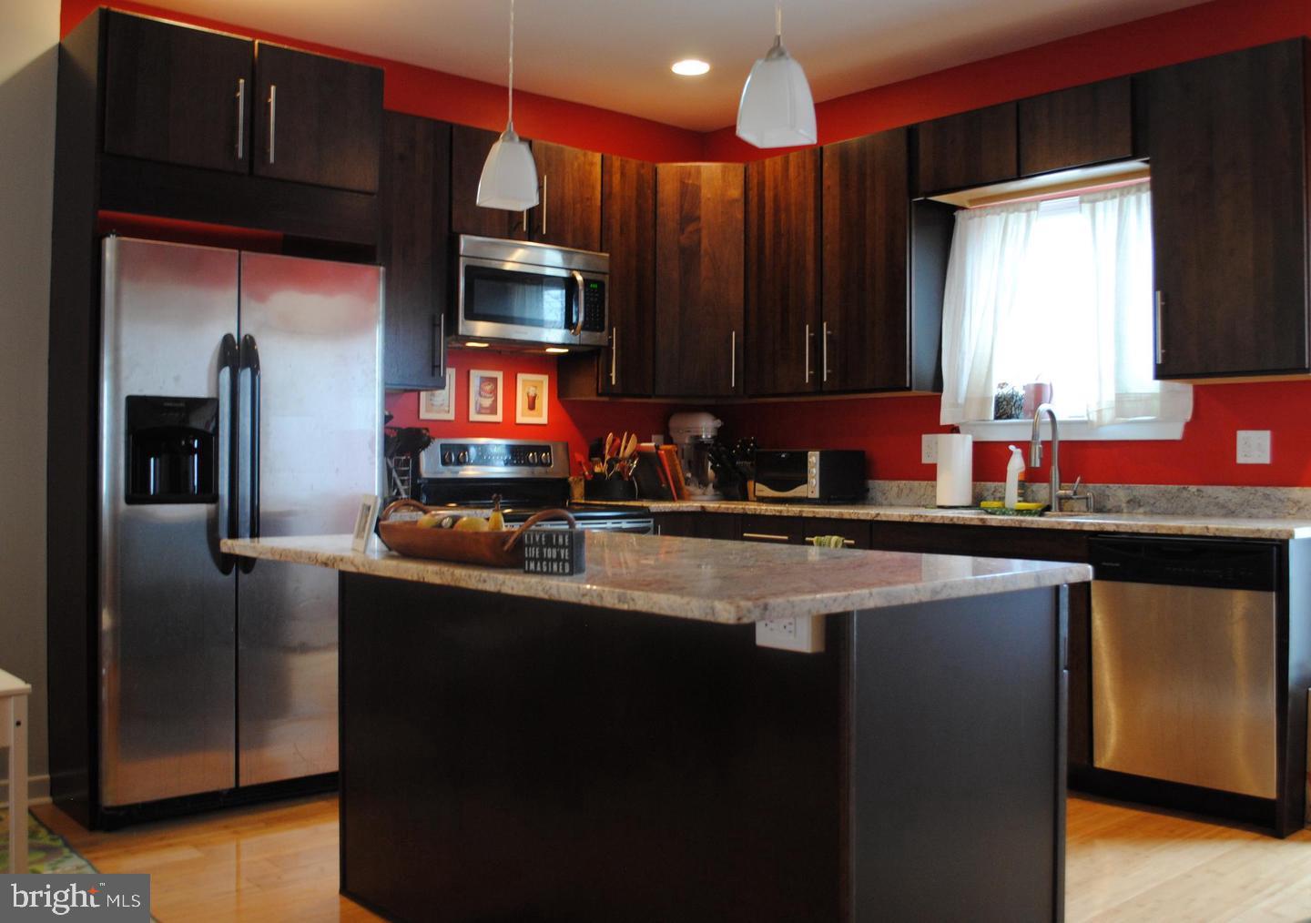 MANAYUNK - Residential Lease